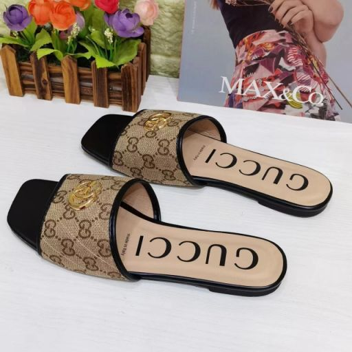 GUCCI Monogram Open Toe Casual Slippers